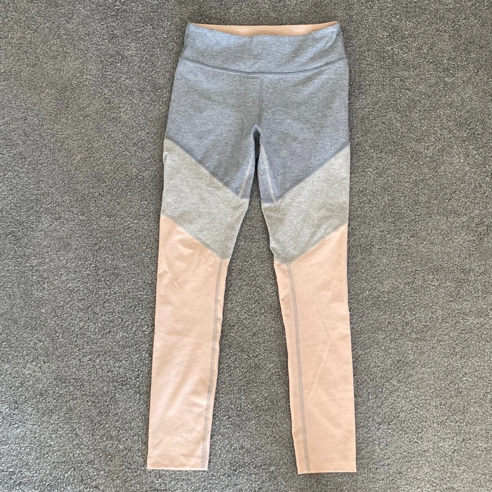 Outdoor Voices leggings 🎉 - Picture 3 of 5